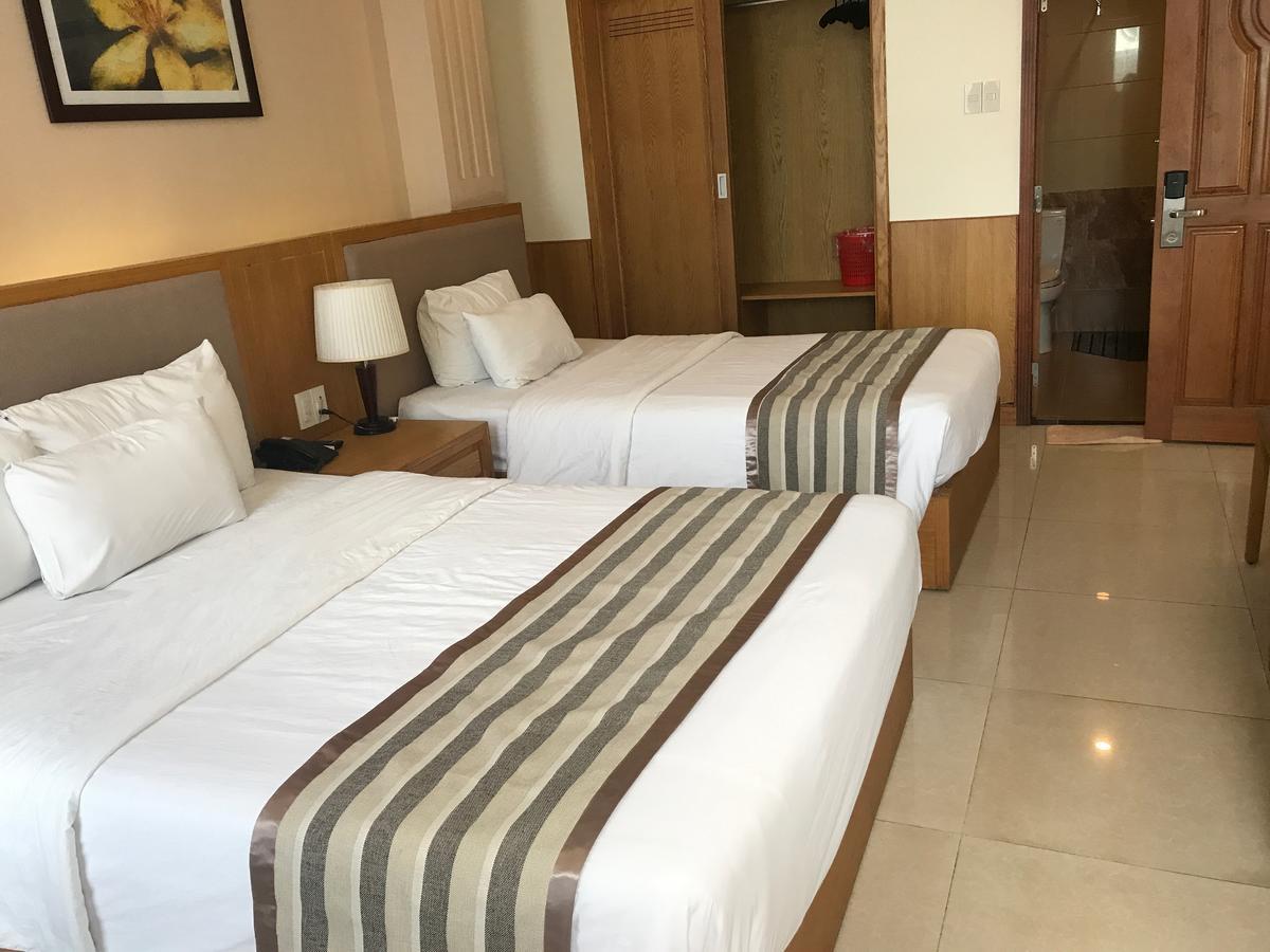 Elegant Hotel 플레이쿠 외부 사진